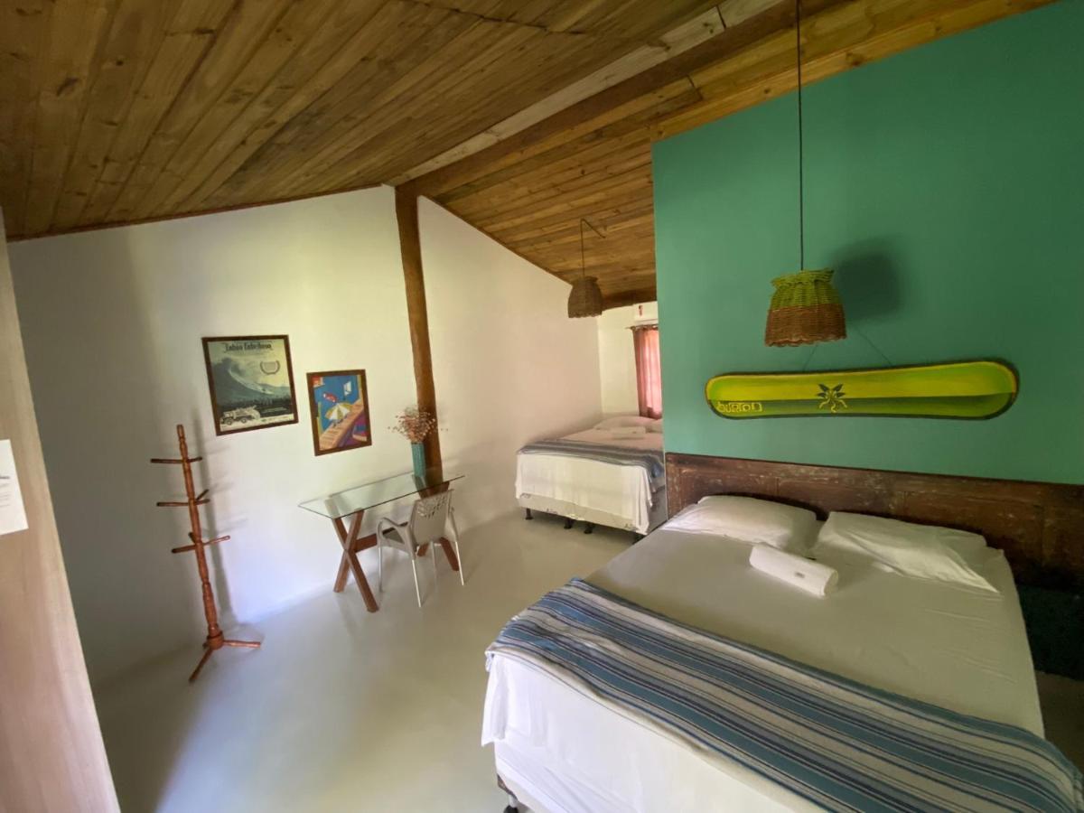 Bahia Surf Camp Hotell Abrantes Exteriör bild